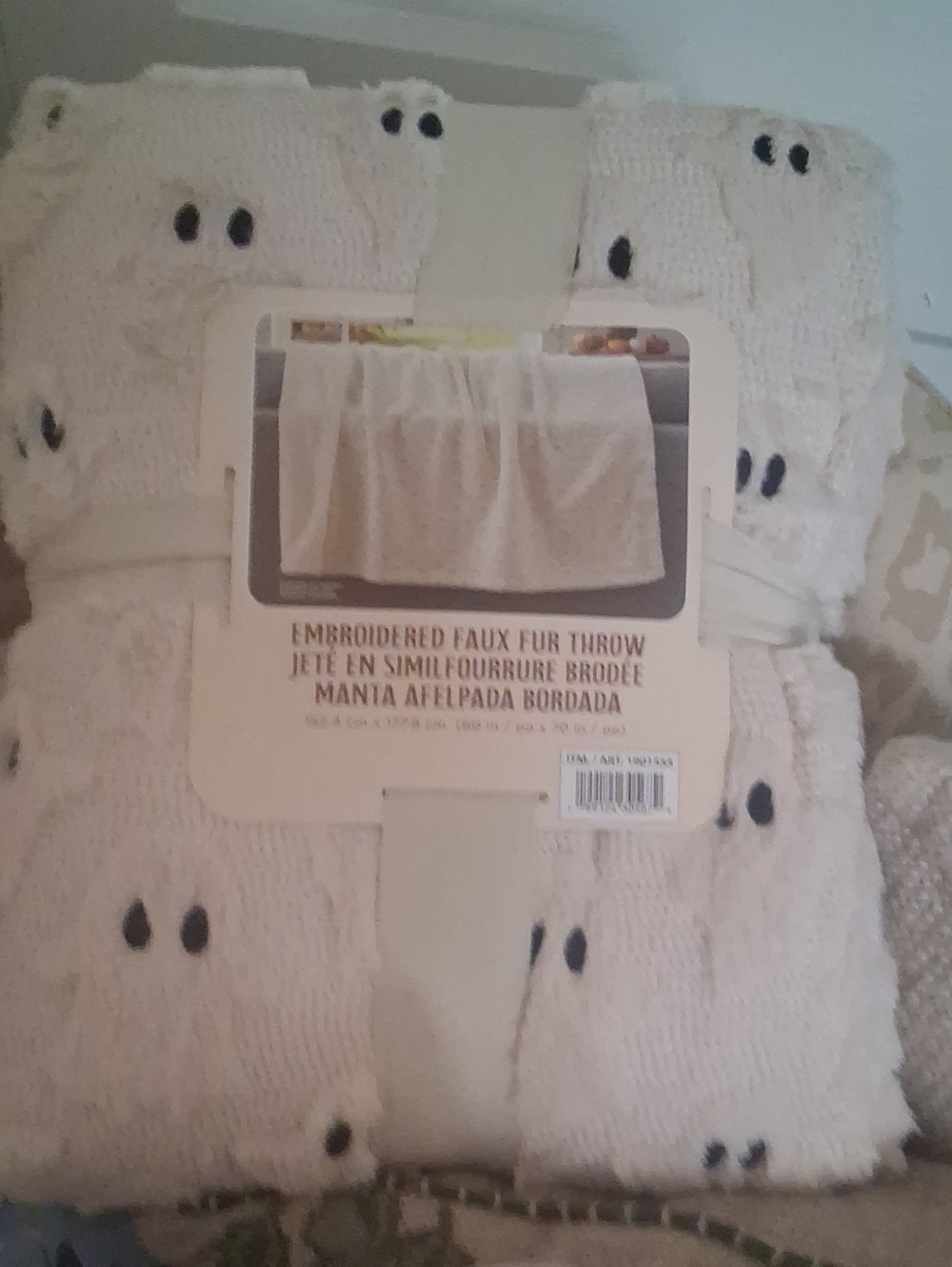 👻Costco Halloween Embroidered Faux Fur Throw Blanket -